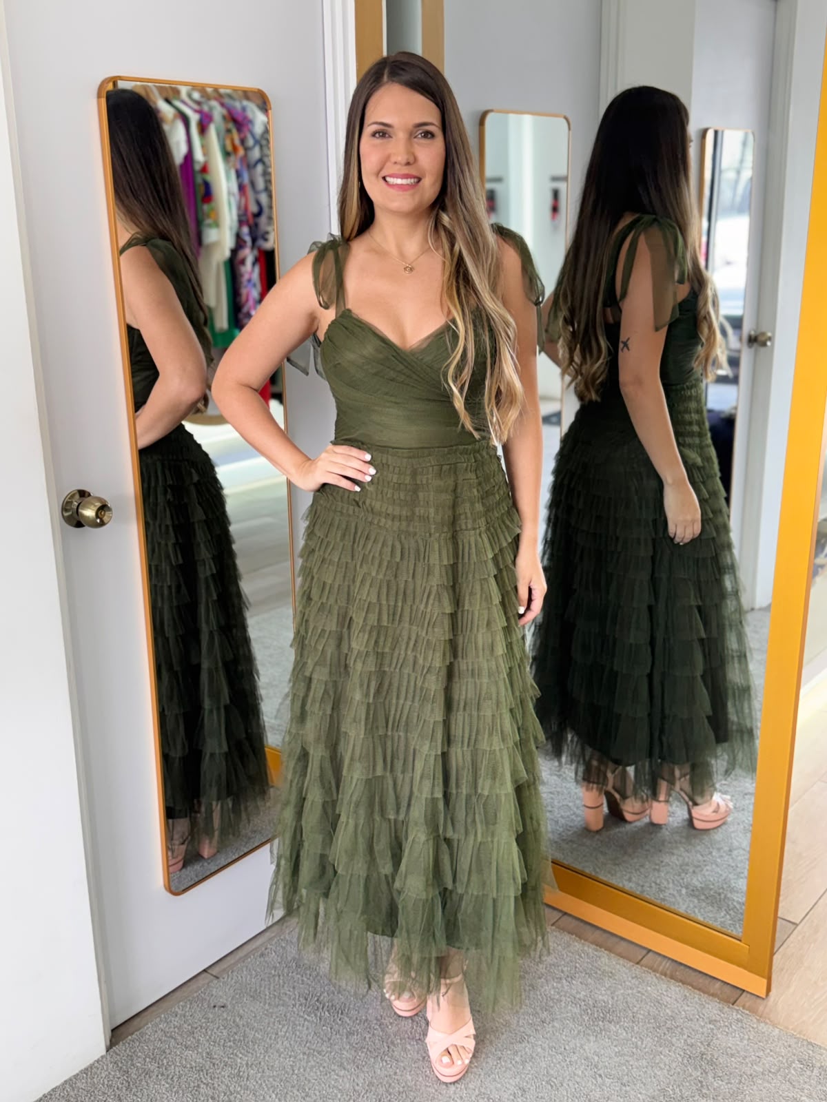Olive Tulle Self Tie Straps Midi Dress (Talla M)