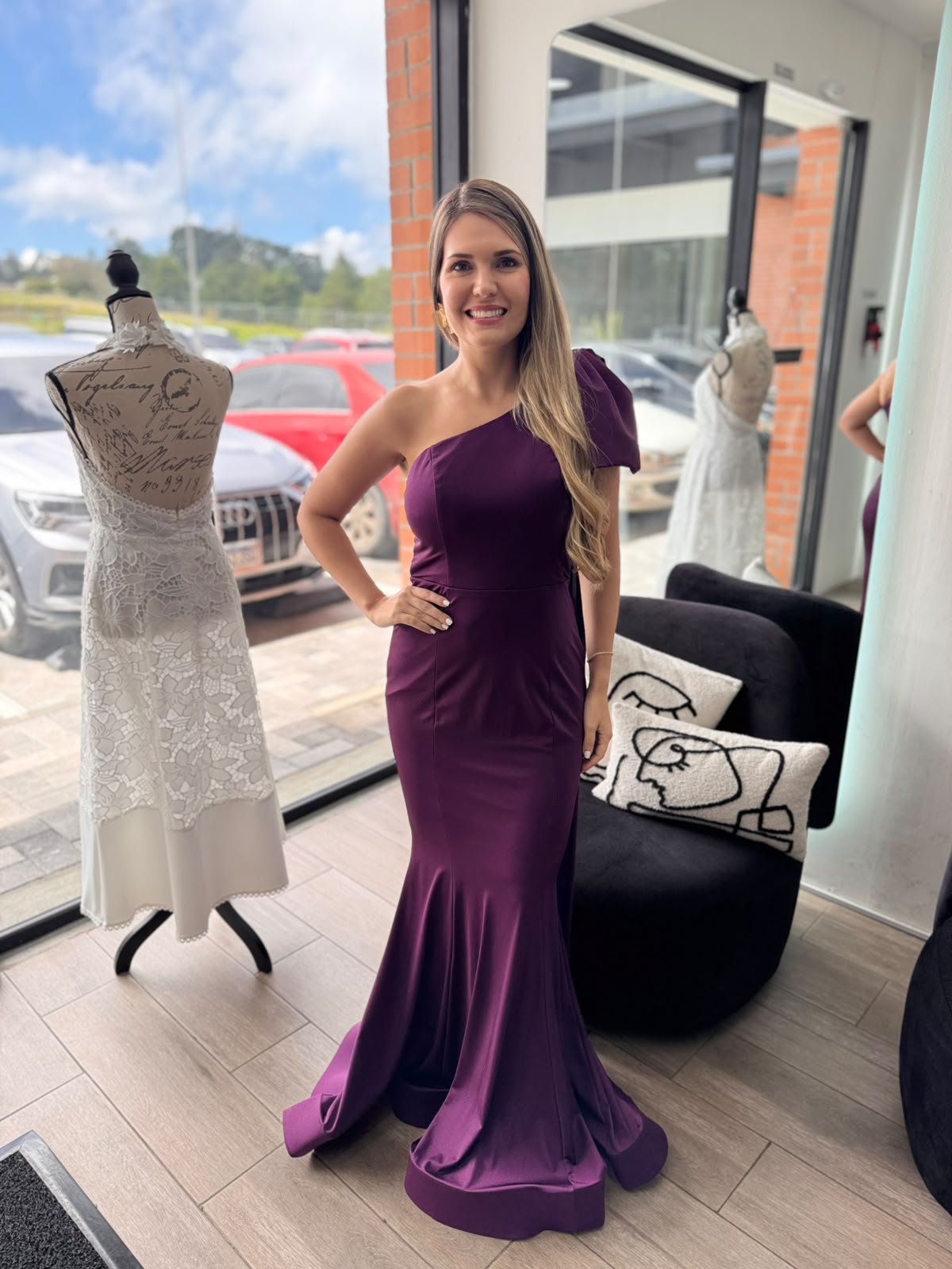 Plum One Should Bow Maxi Dress (Talla L) thumbnail