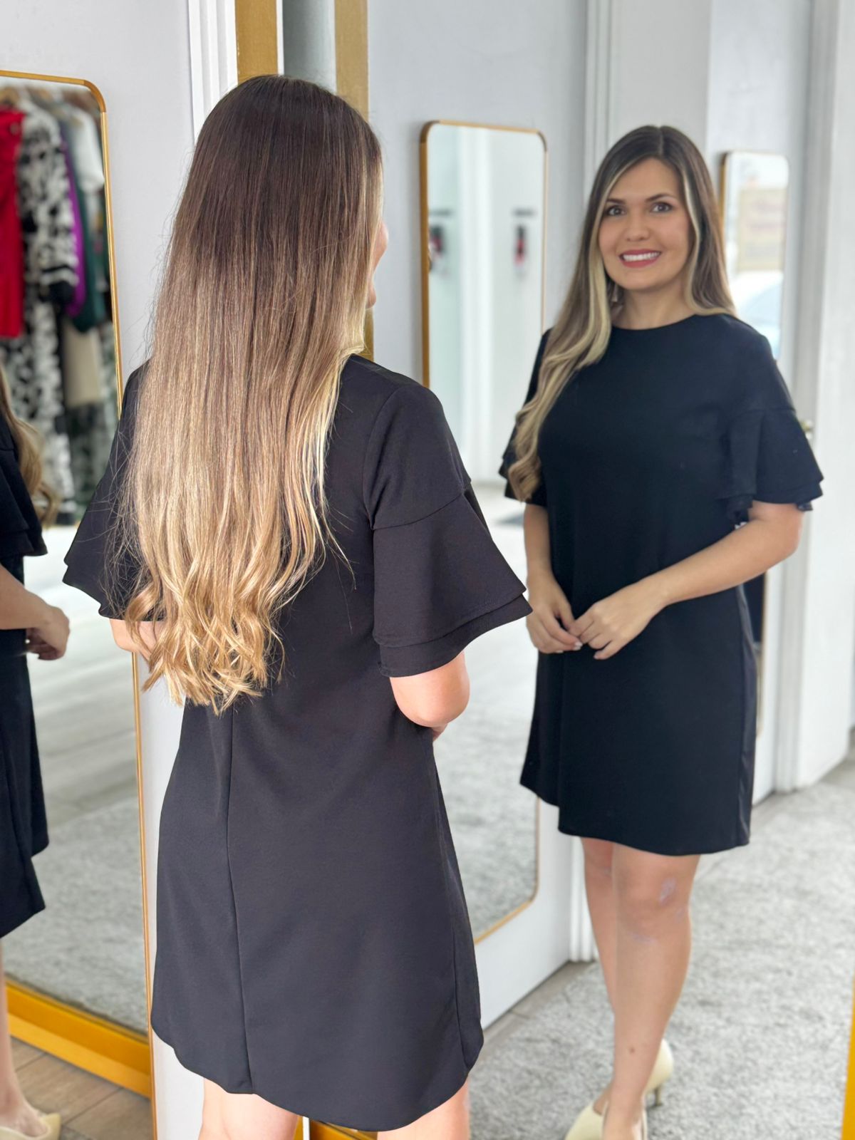 Black Double Ruffle Sleeve Shift Dress (Talla L) thumbnail