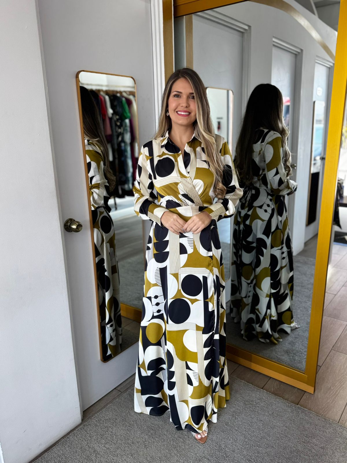 Gold Ivory Long Sleeve Wrap Maxi Dress (Talla S)