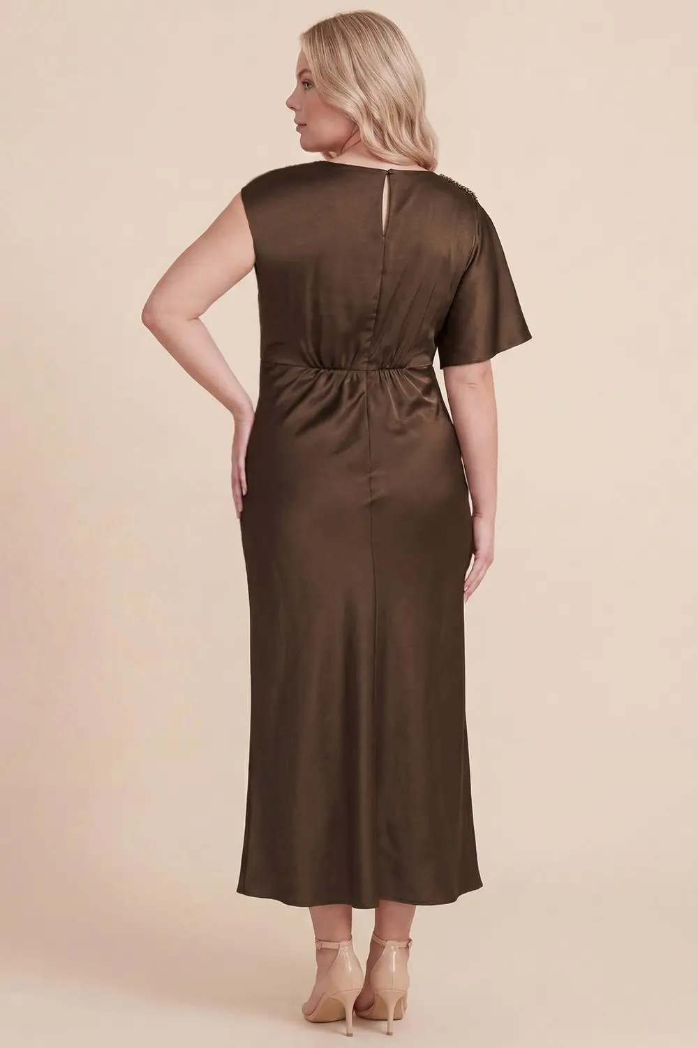 Brown Plus Size Satin Midi Dress (Talla 1XL) thumbnail