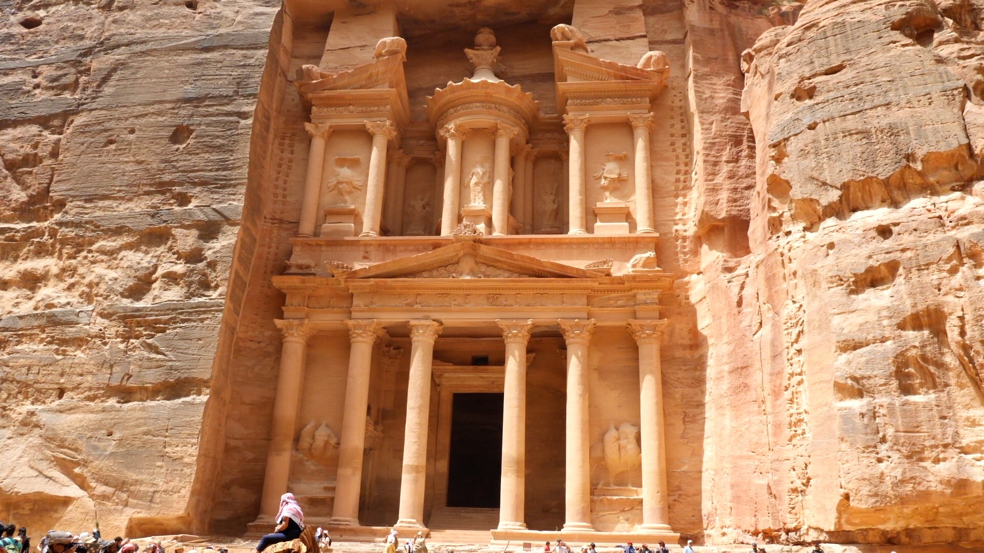 Jordan, Petra - Al - Kahzneh