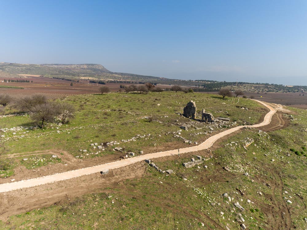 Israel,Tel Kadesh (Hebrew Narration)