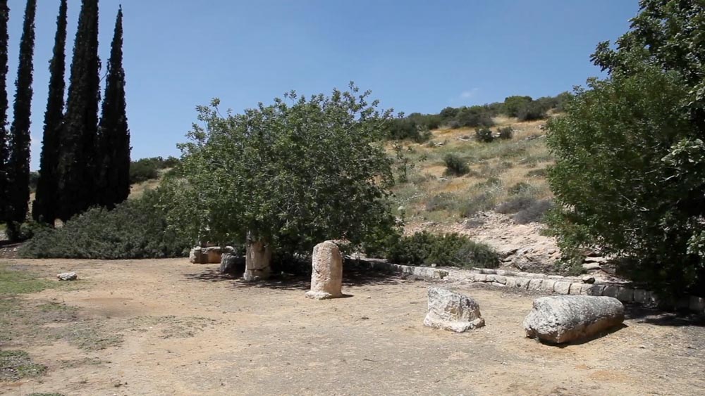 Israel, Beit Guvrin (Eleutheropolis) - Roman Millstones