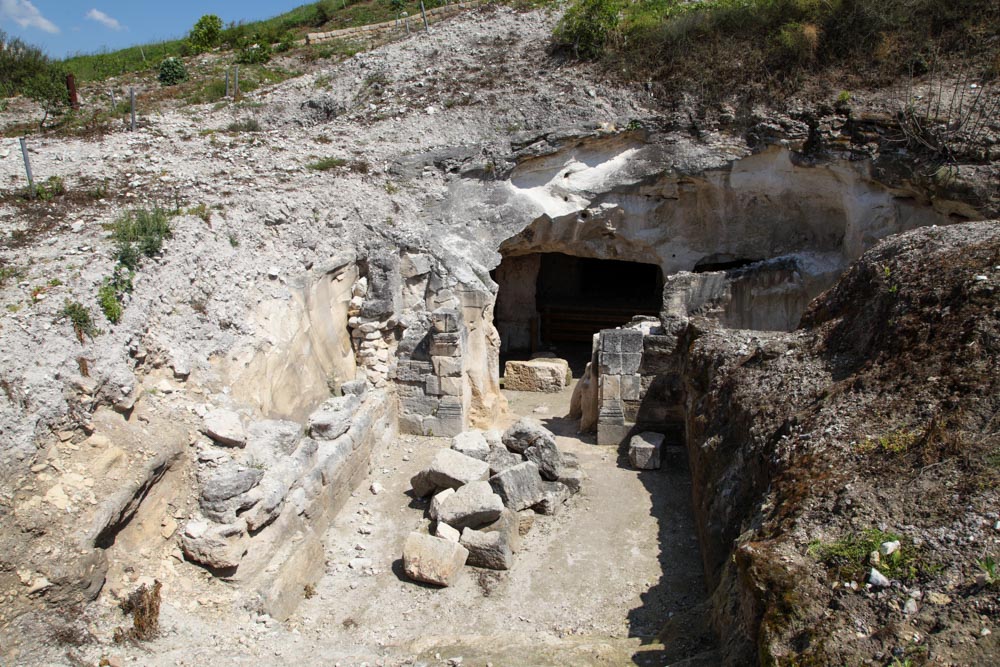 Israel, Beit Shea'rim Necropolis - Cave of the Head of the Hell