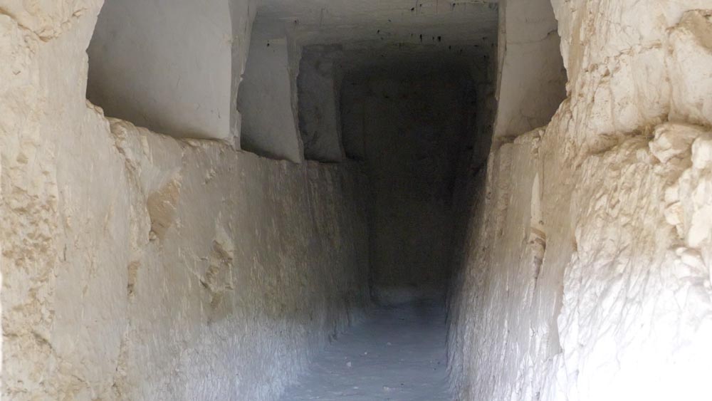 Israel, Beit Shea'rim Necropolis - Cave of the Loved one rests here