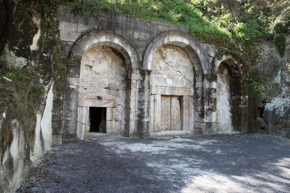 Israel, Beit Shea'rim Necropolis - Cave of Rabby Yehuda Hanassi