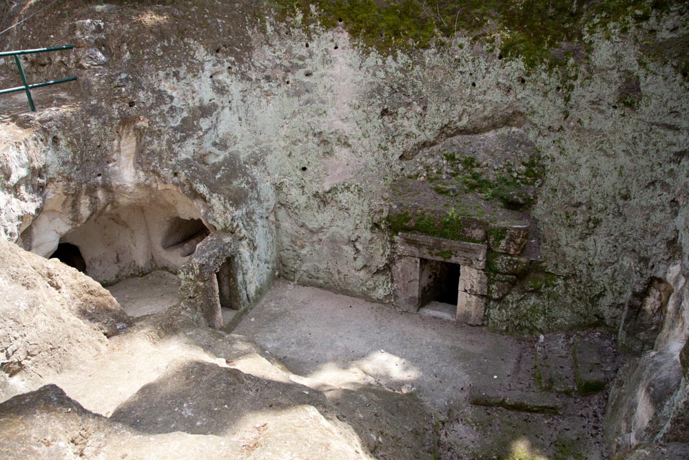 Israel, Beit Shea'rim Necropolis - Cave of Yitzhak Ze'ira Son of Shimon