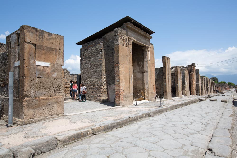Italy, Pompeii, House of the Gilded Cupids, main entrance to the house from the street