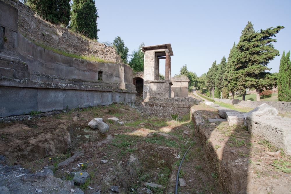 Italy, Pompeii, Necropolis of Porta Nocera5