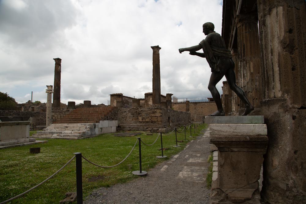 Italy, Pompeii, Roman Forum, Temple of Apollo, with the statue of Apollo