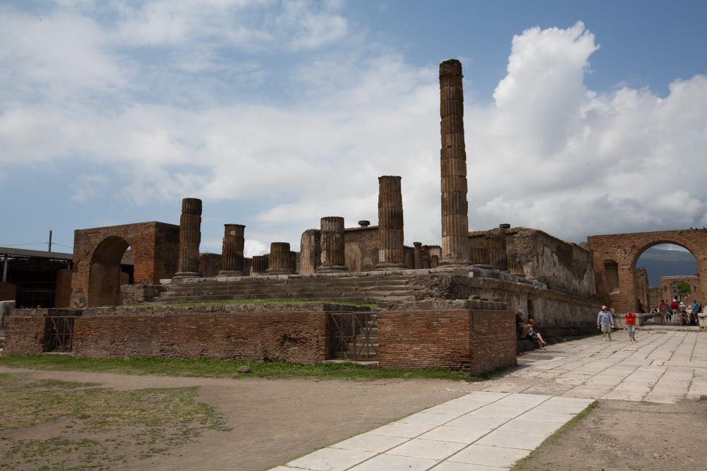 Italy, Pompeii, Roman Forum, Temple of Jupiter