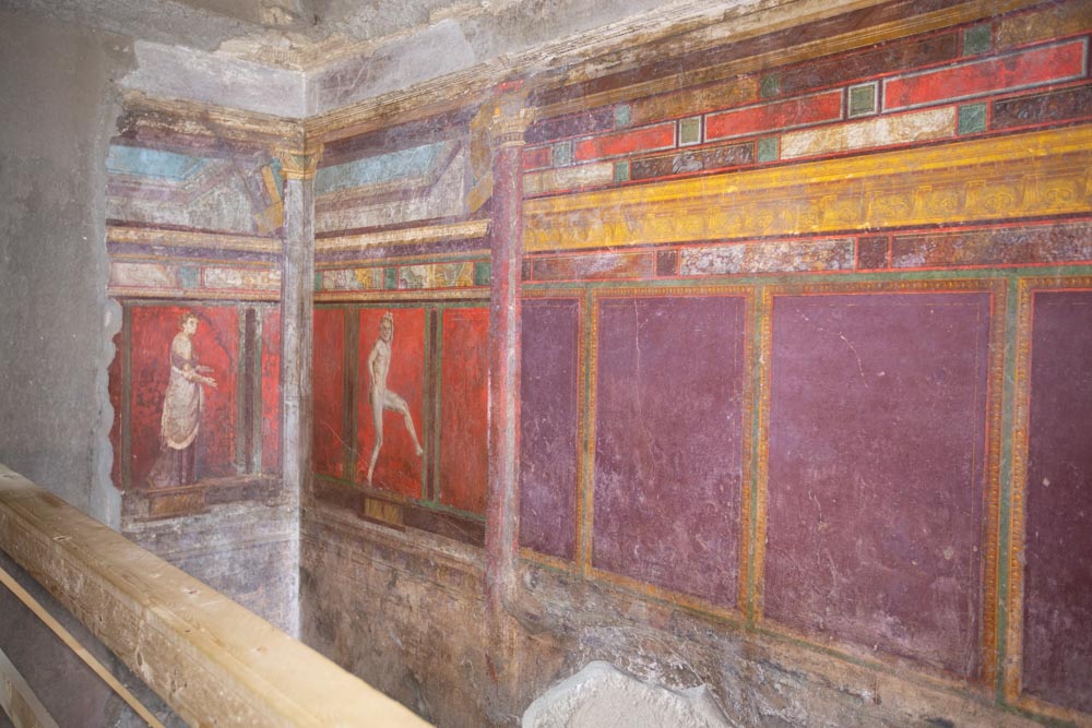 Italy, Pompeii, Villa of the Mysteries, decorated room with Roman frescoes
