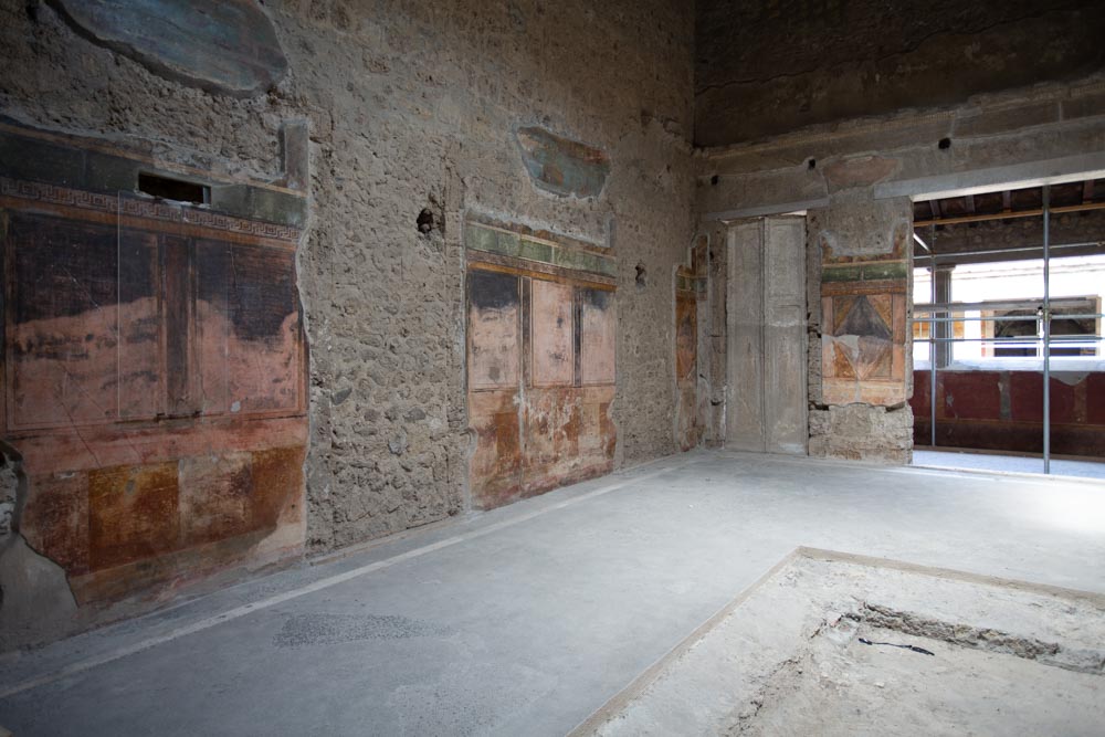Italy, Pompeii, Villa of the Mysteries, Atrium decorated with Roman frescoes