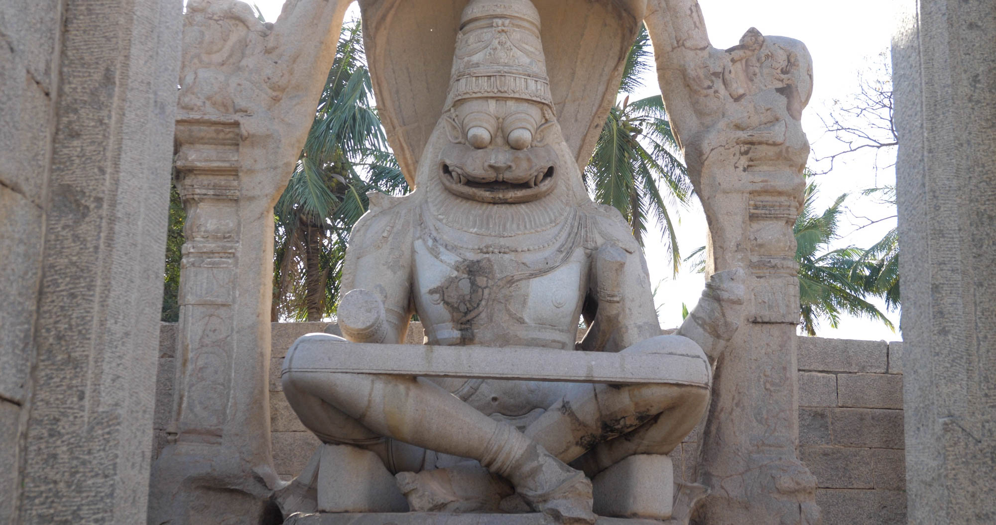 India, Karnataka, Hampi - Laksmi Narashimha temple