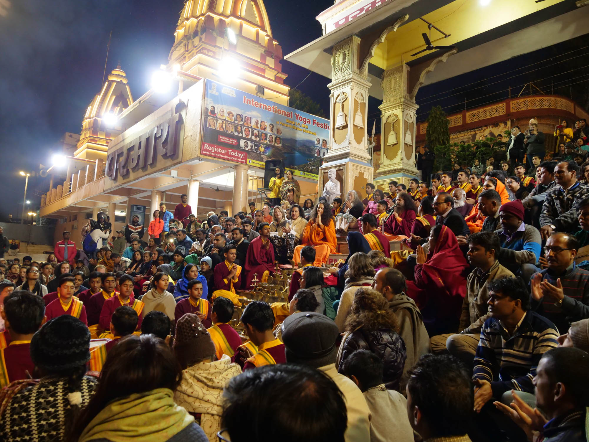 India, Uttarakand, Rishikesh - Ganga Aarti Ceremony
