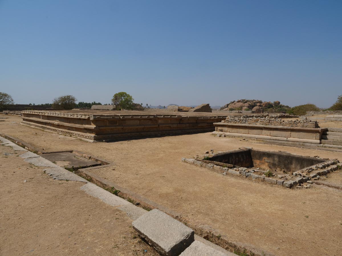 India, Karnataka, Hampi - King's audience hall