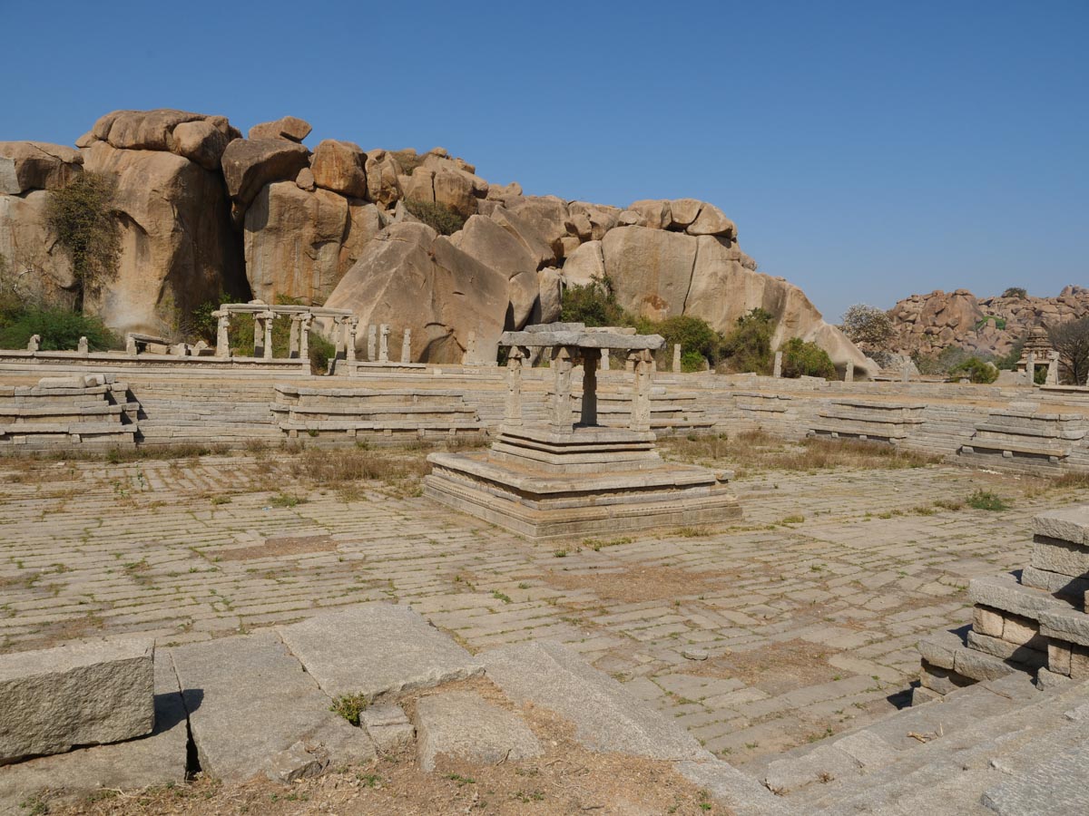 India, Karnataka, Hampi - Sule Pushkarini(Bazzar)