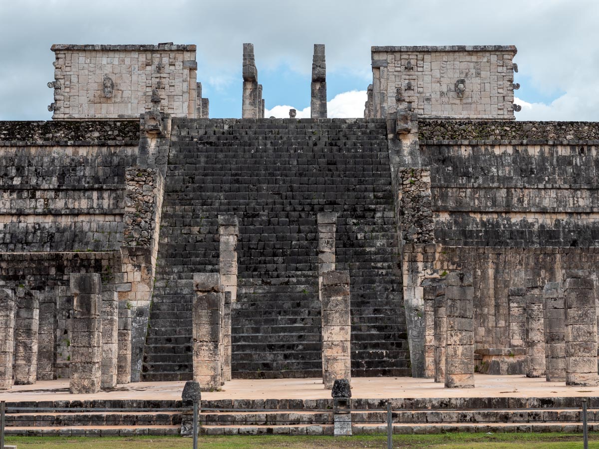 Mexico, Chicen Itza - Sacred well -Temple of Warriors