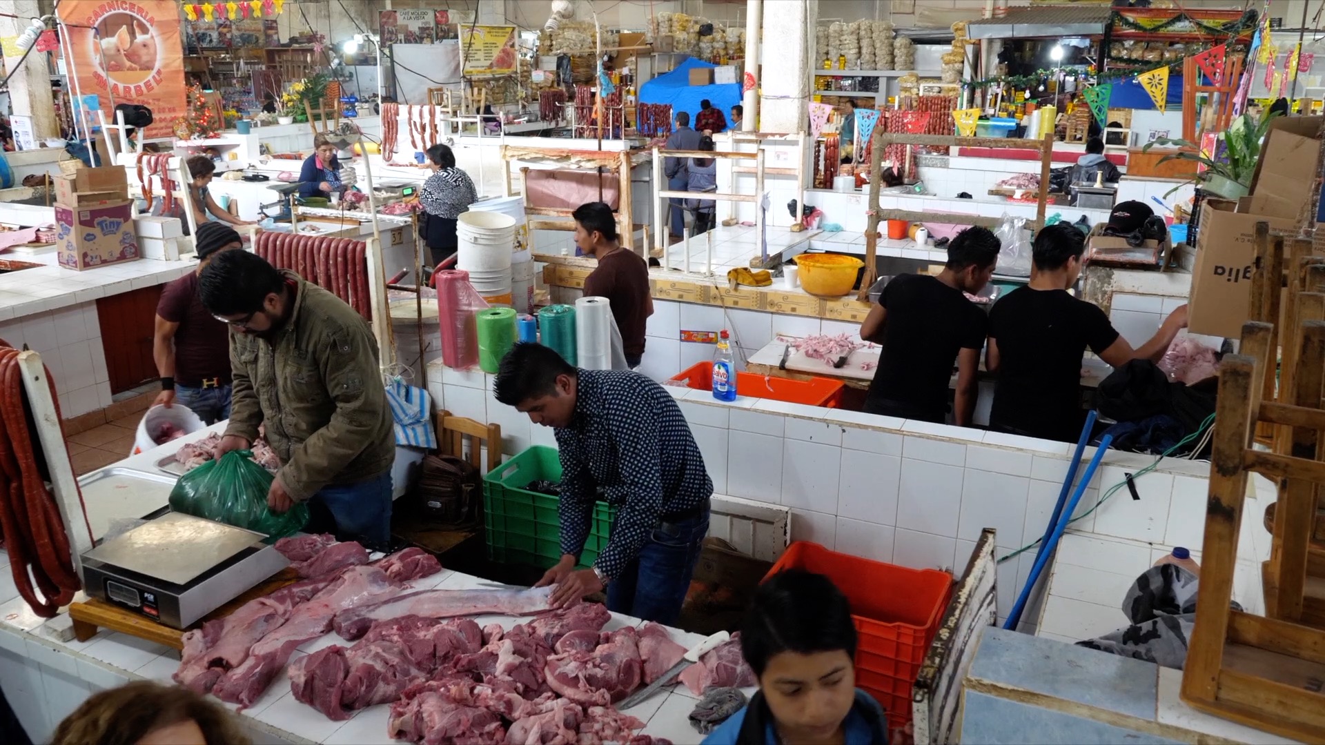 Mexico, San Cristobal meat market