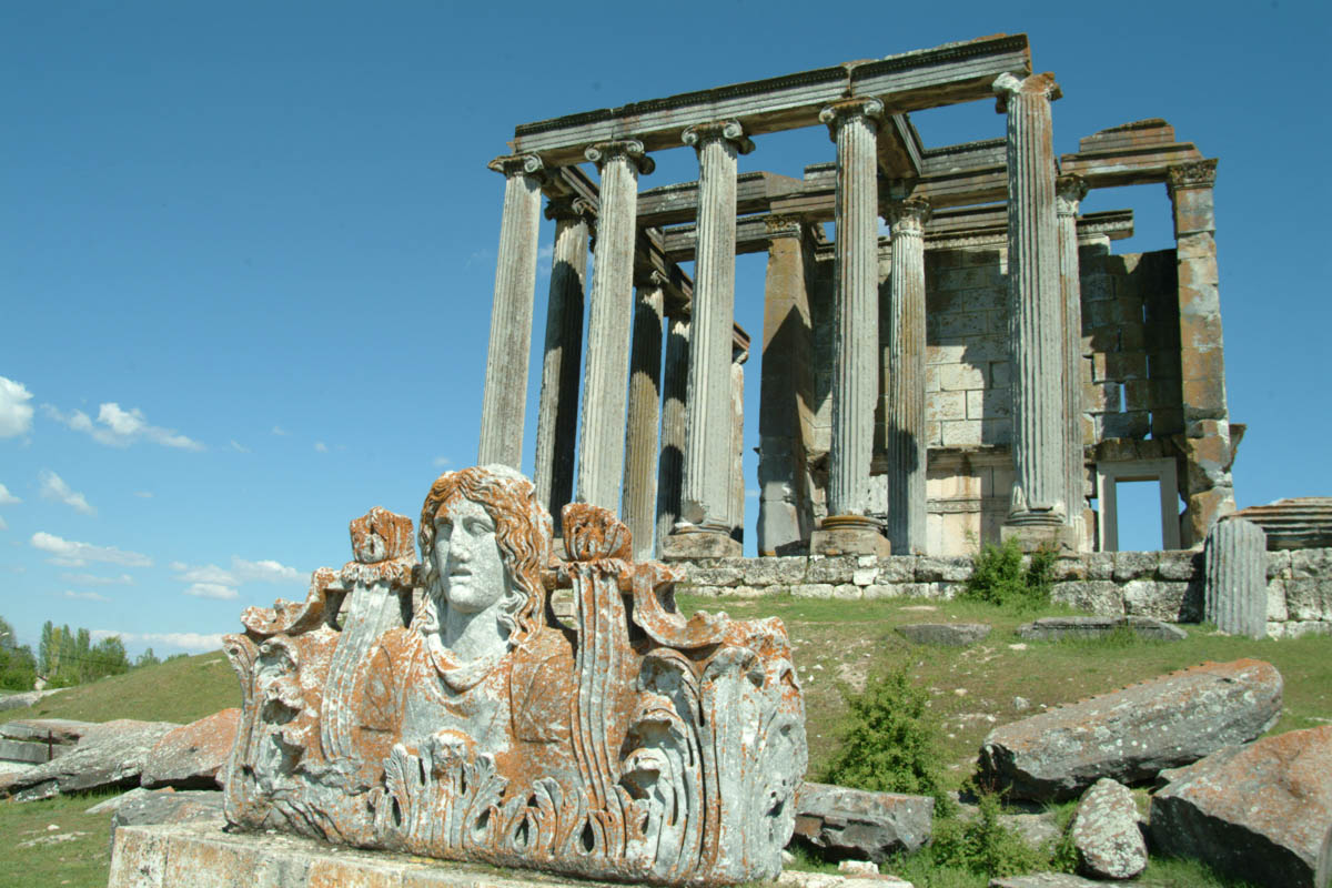 Turkey, Kutahya, Aizanoi - Temple of Zeus