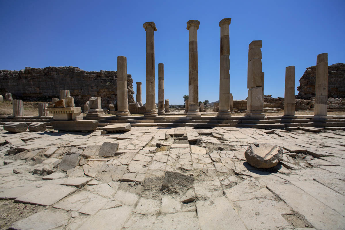 Turkey, Aydin, Magnesia on the Meander - Stoa (east)