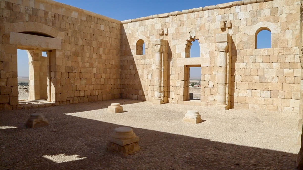 Jordan, Umayyad Qasr al Hallabat Desert Castle