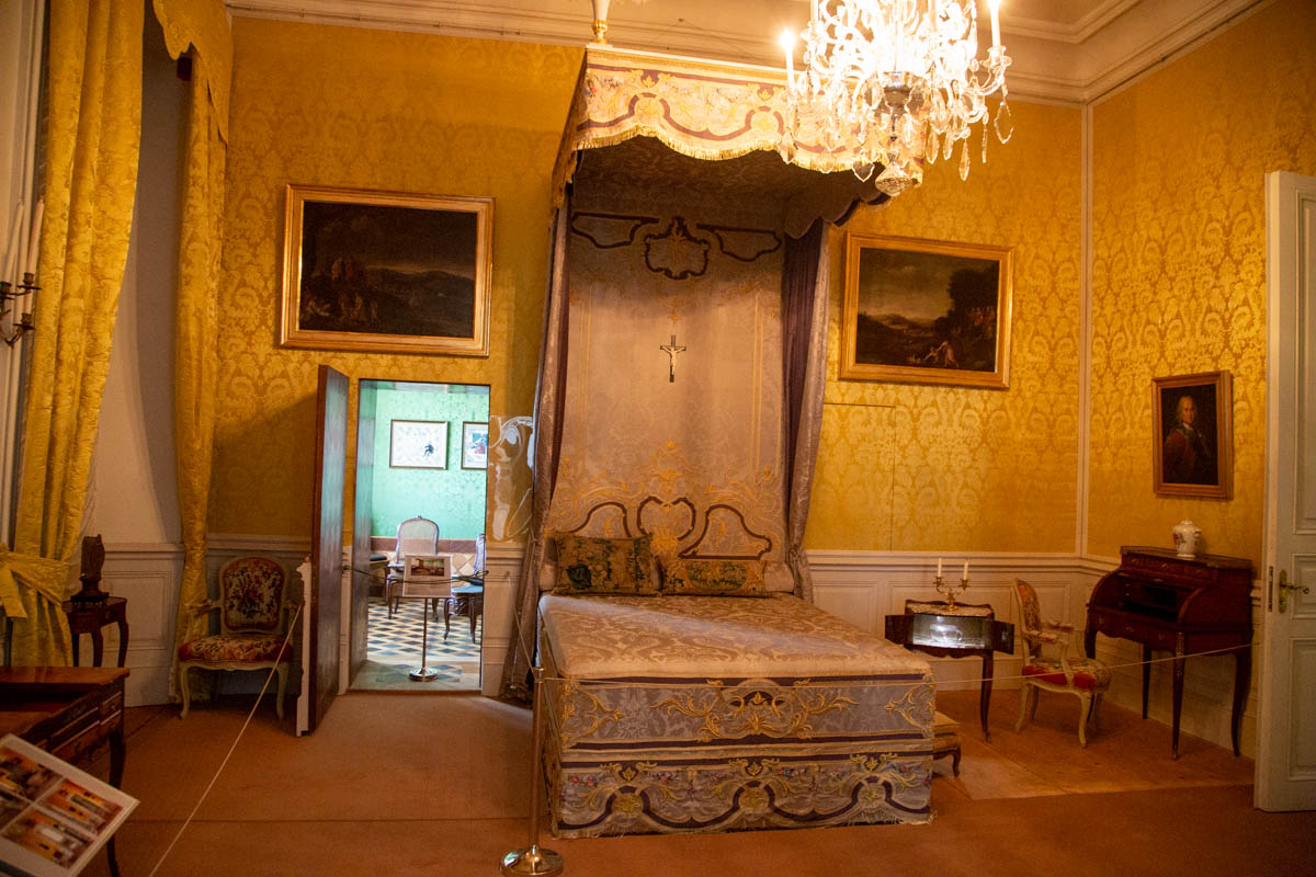 Latvia, Baroque Rundale palace - Duchess bedroom