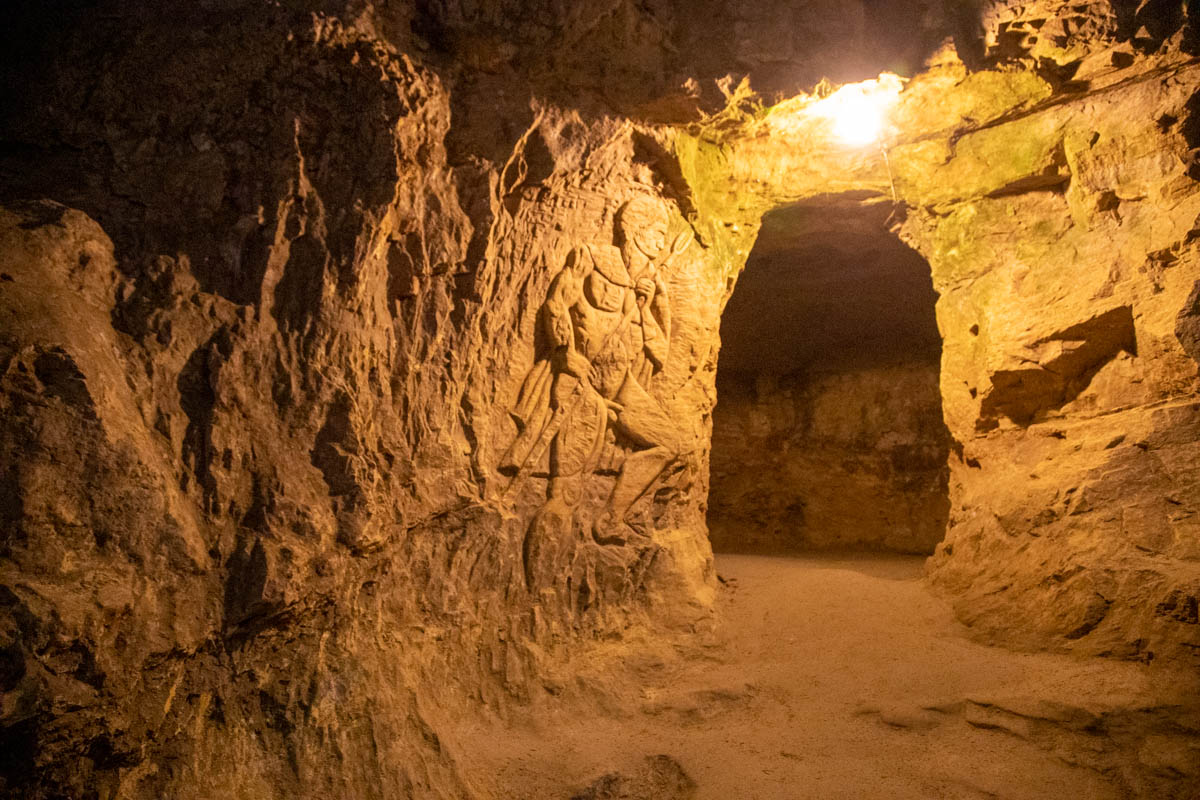 Bulgaria, Devil's Throat Cave