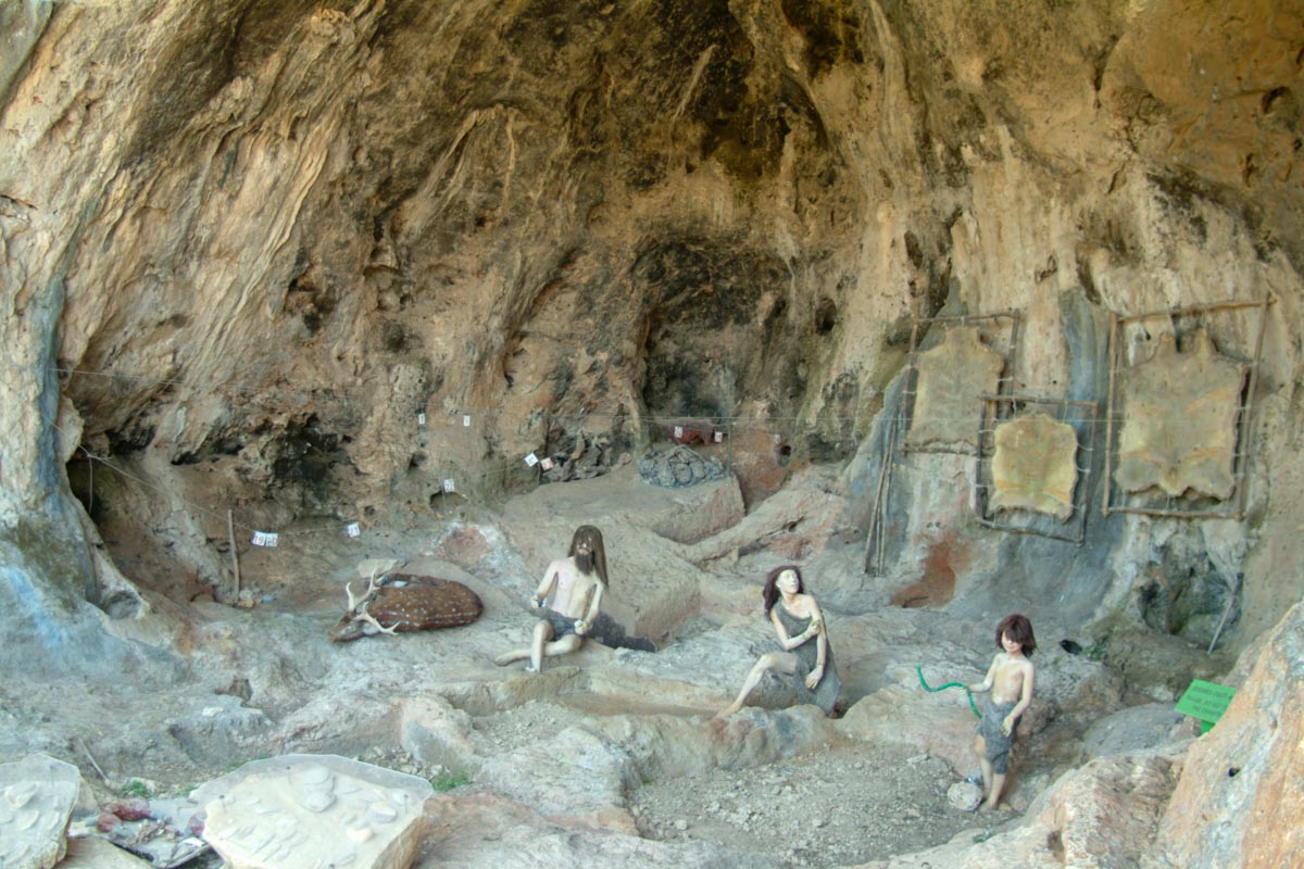 Israel, Prehistoric sites