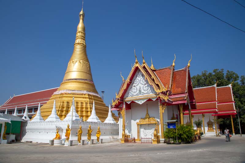Thailand, Mae Sot - Wat Chumphon Khiri