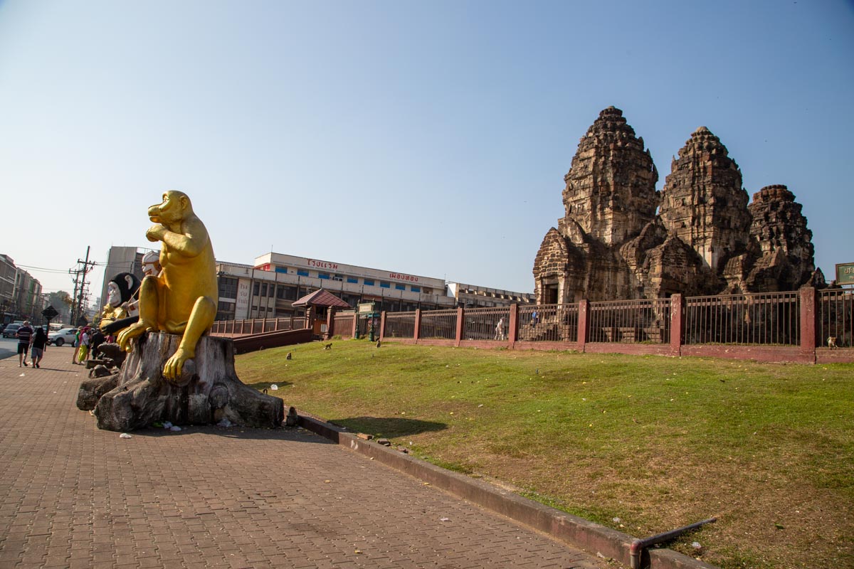 Thailand, Lop Buri - Phra Prang Sam Yot Temple