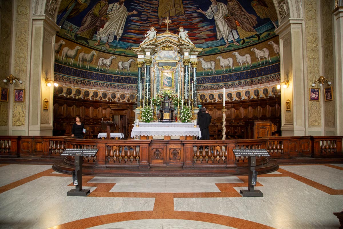 Italy, Rome - Basilica of Saints Cosmus and Damian - altar - Baroque