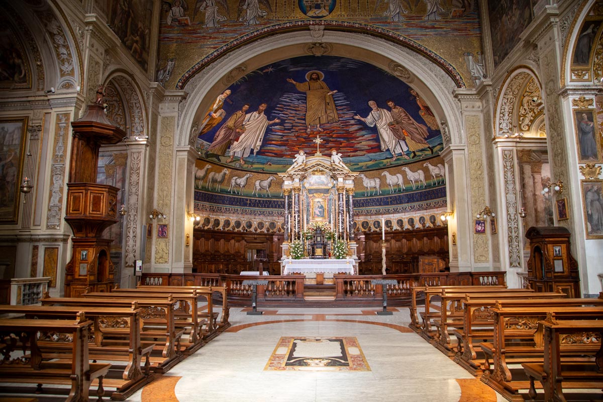 Italy, Rome - Basilica of Saints Cosmus and Damian - nave