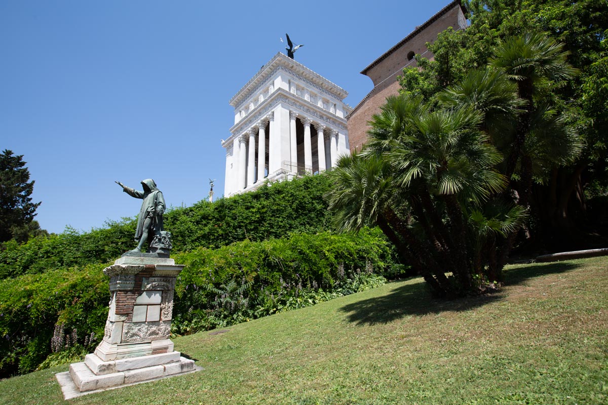 Italy, Rome - Bronze statue - Cola Di Rienzo