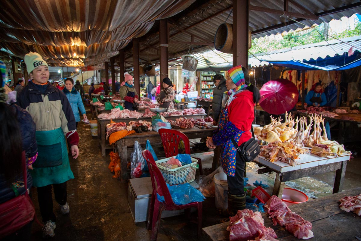 Vietnam, Sapa - meat market