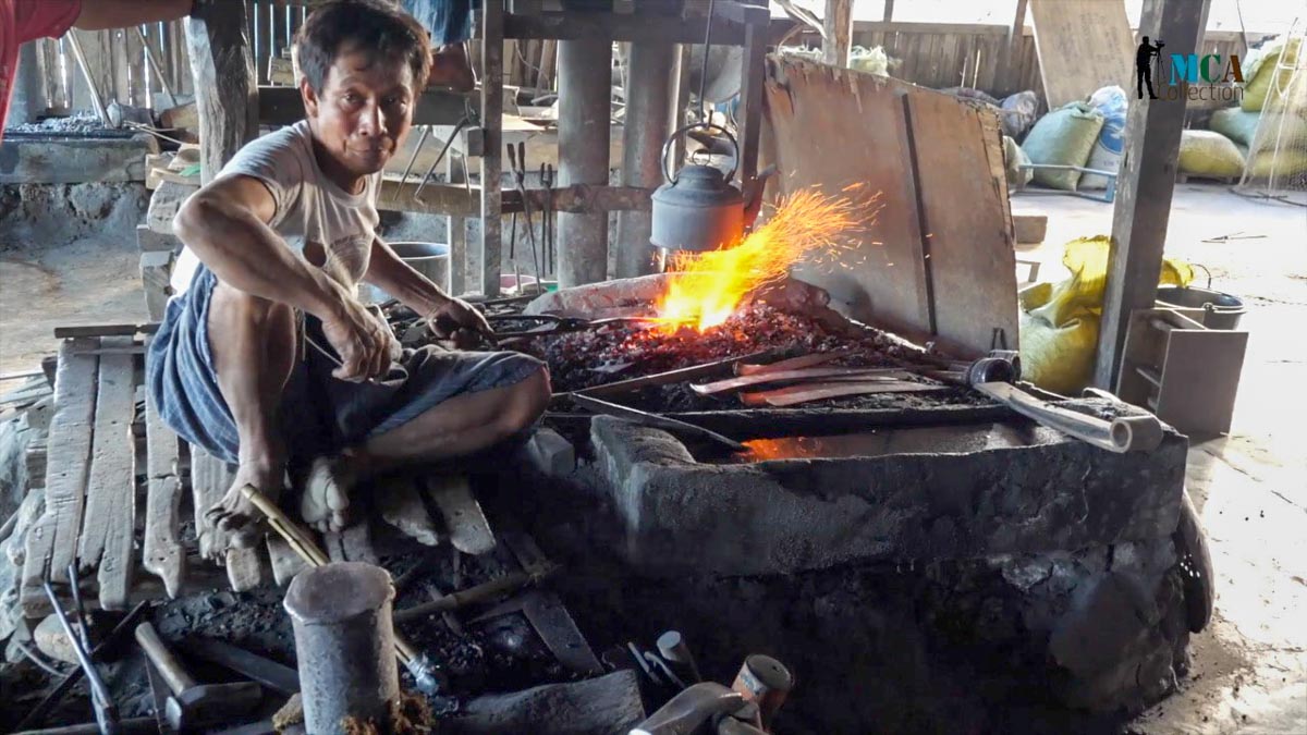 Myanmar, Inle lake - Blacksmithing