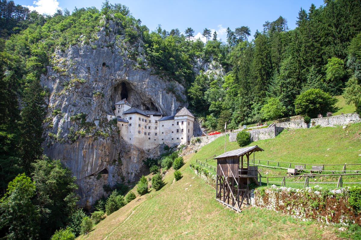 Slovenia, Predjama Castle