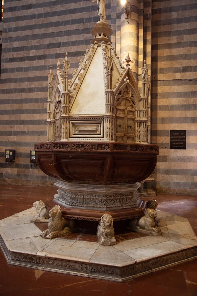 Italy, Orvieto Cathedral - baptismal font