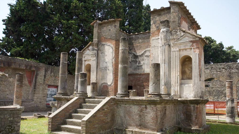 Italy, Pompeii, Temple of Isis