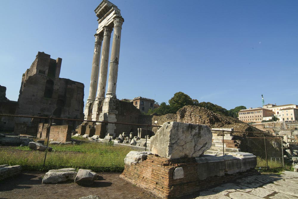 Italy, Rome, Roman Forum - Temple of Castor and Pollux