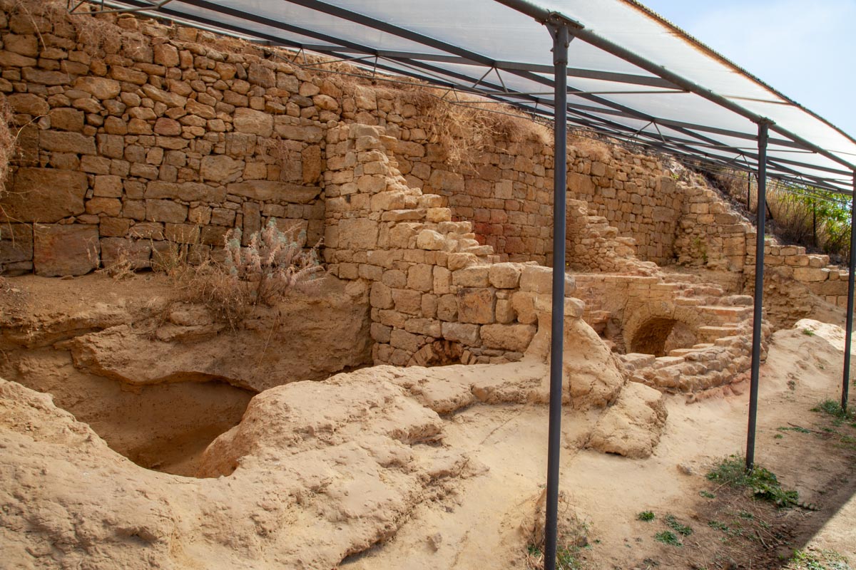 Italy, Sicily - Morgantina - Great kiln