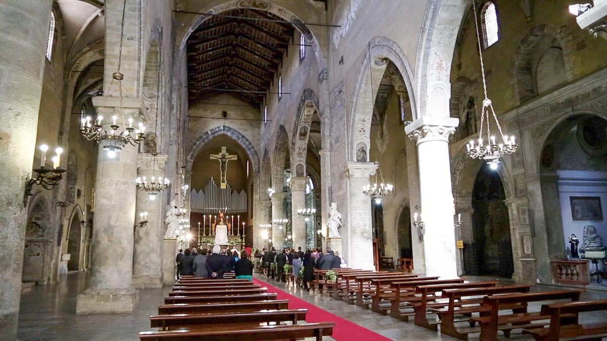 Italy, Sicily - Palermo, San Francesco d'Assisi church- Nave