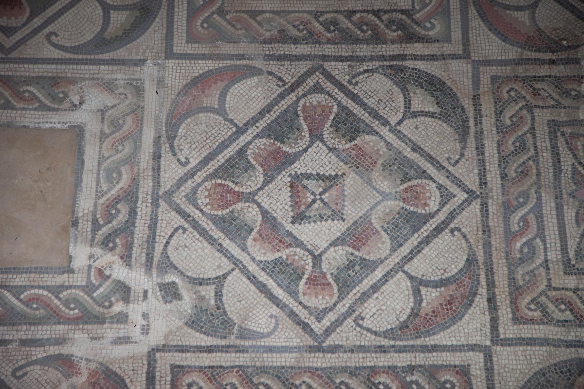 Italy, Sicily - Roman Villa - Villa Romana del Casale -room with geometric patterns (Copy)