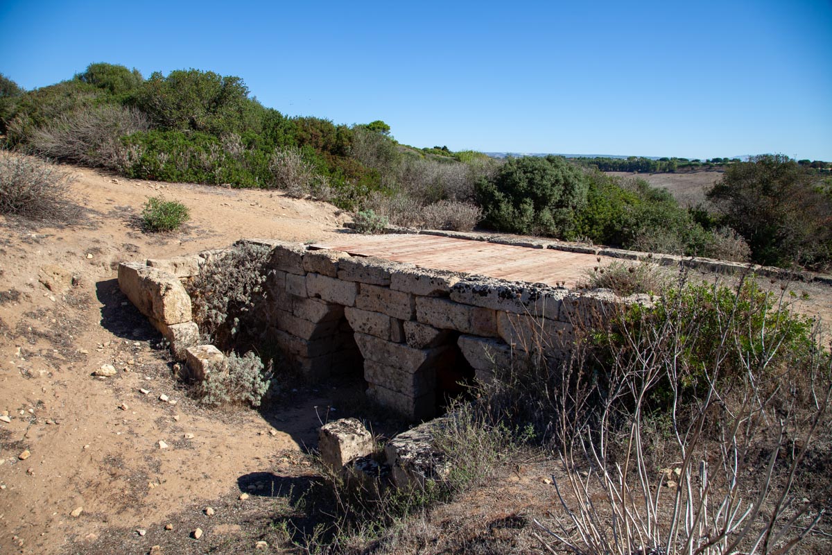 Italy, Sicily - Selinunte Greek bridge