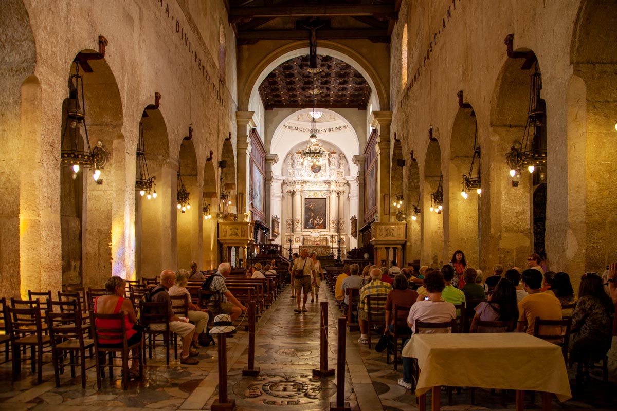 Italy, Sicily - Syracuse, Cathedral- Nave