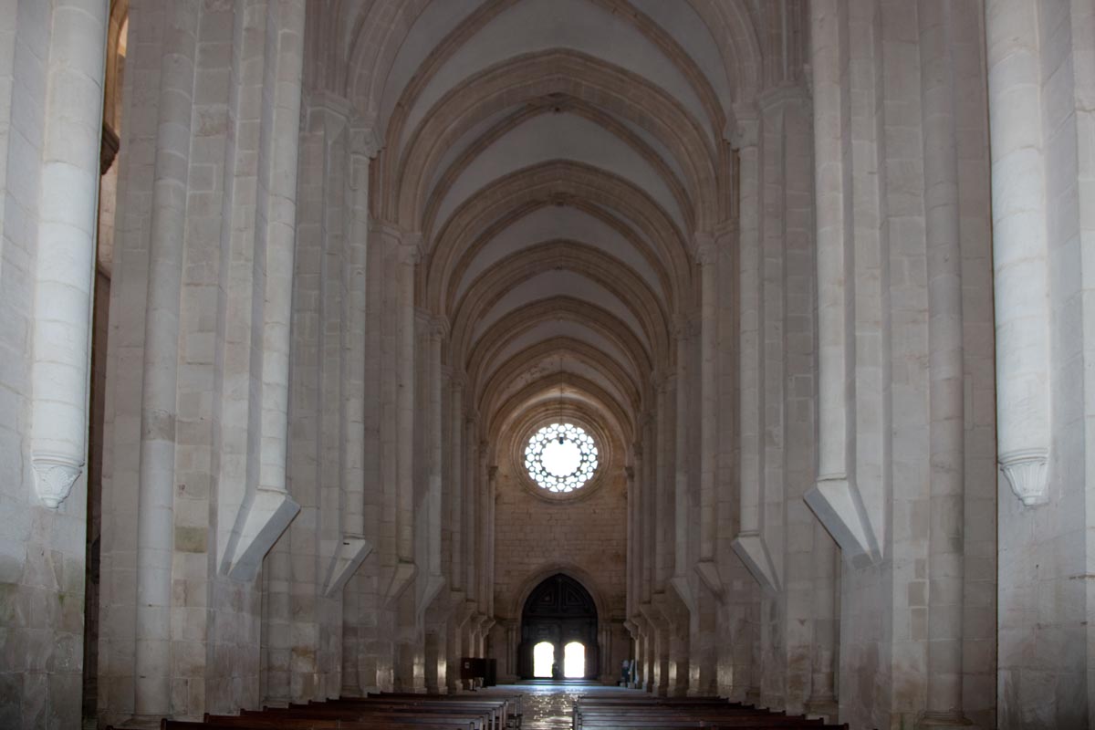 Portugal,  Alcobaca Monastery - Nave