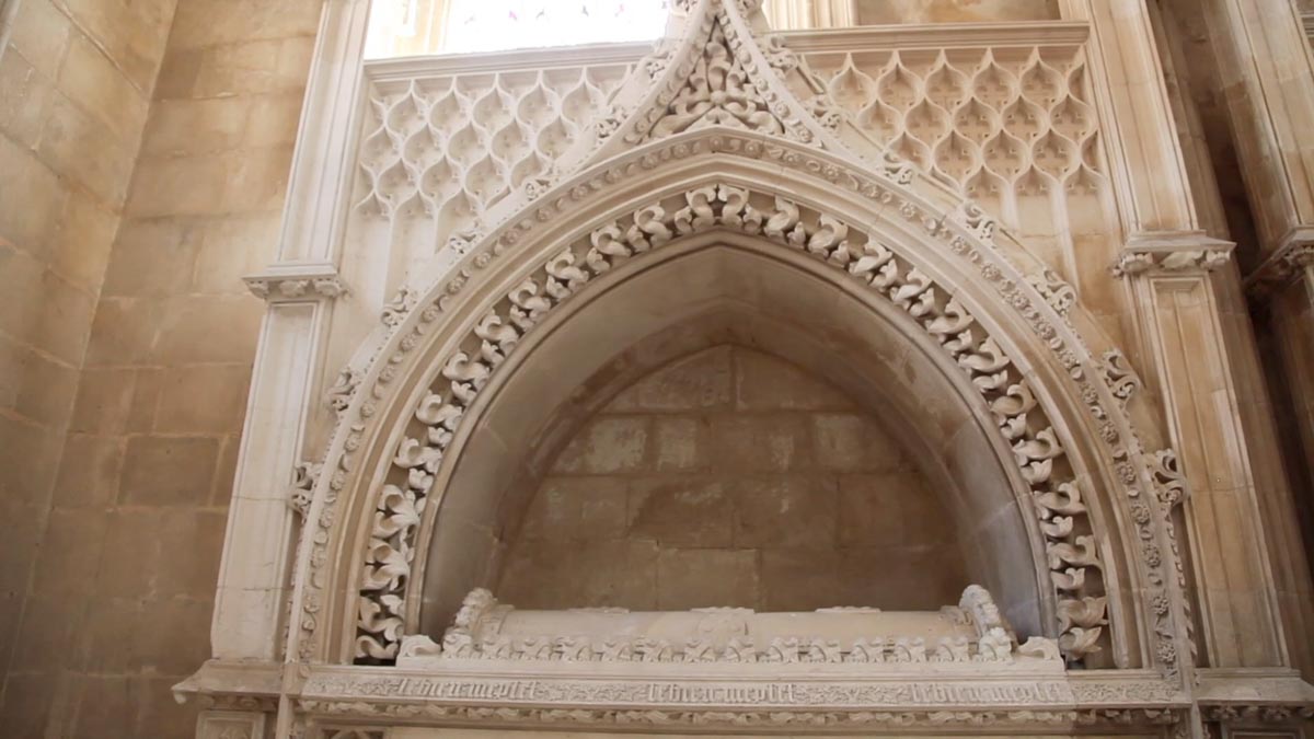 Portugal,  Batalha Monastery - Tomb of the Holy Prince