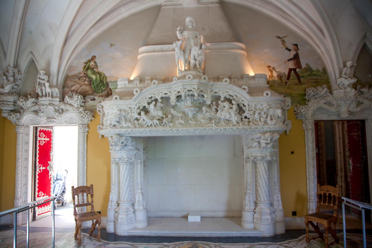 Portugal,  Sintra - Quinta da Regaleira Palace - Dining Room