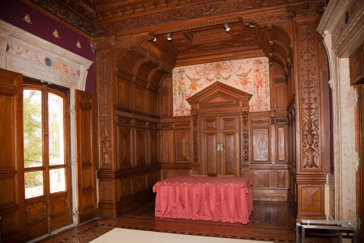 Portugal,  Sintra - Quinta da Regaleira Palace - King's Room
